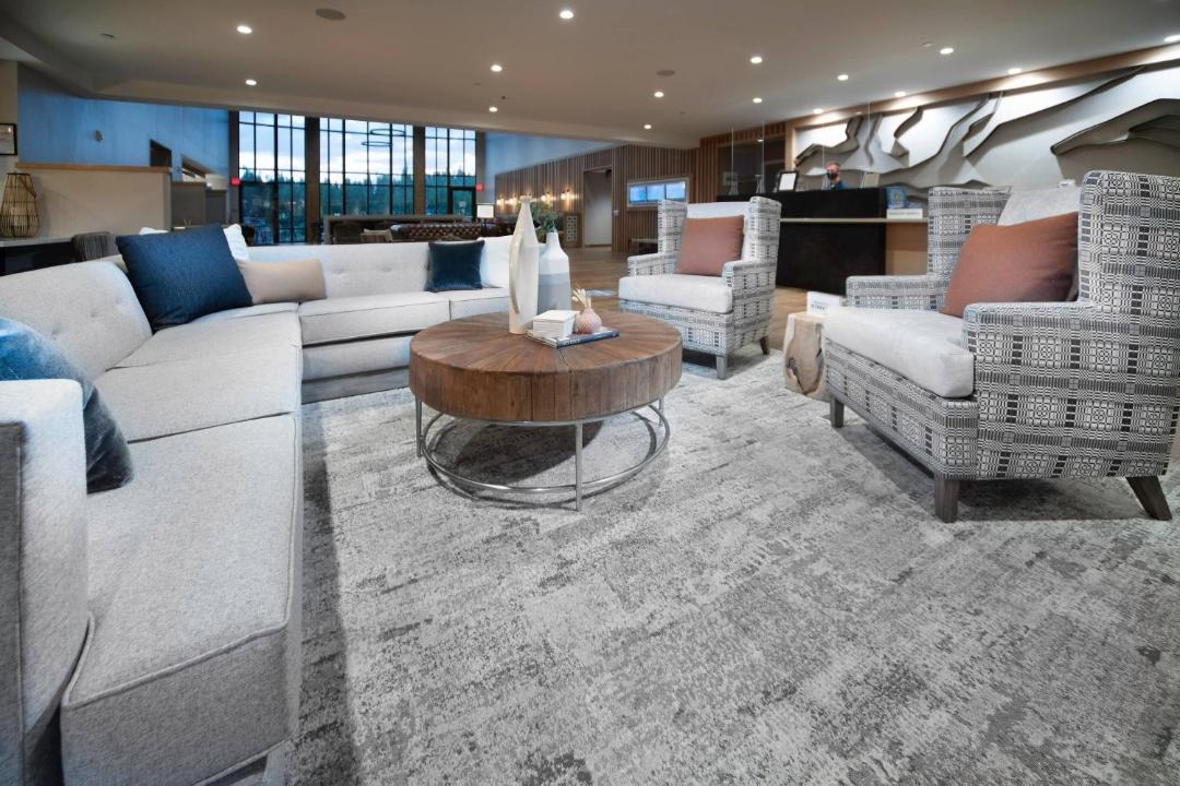Photo of Livingroom in Island Park