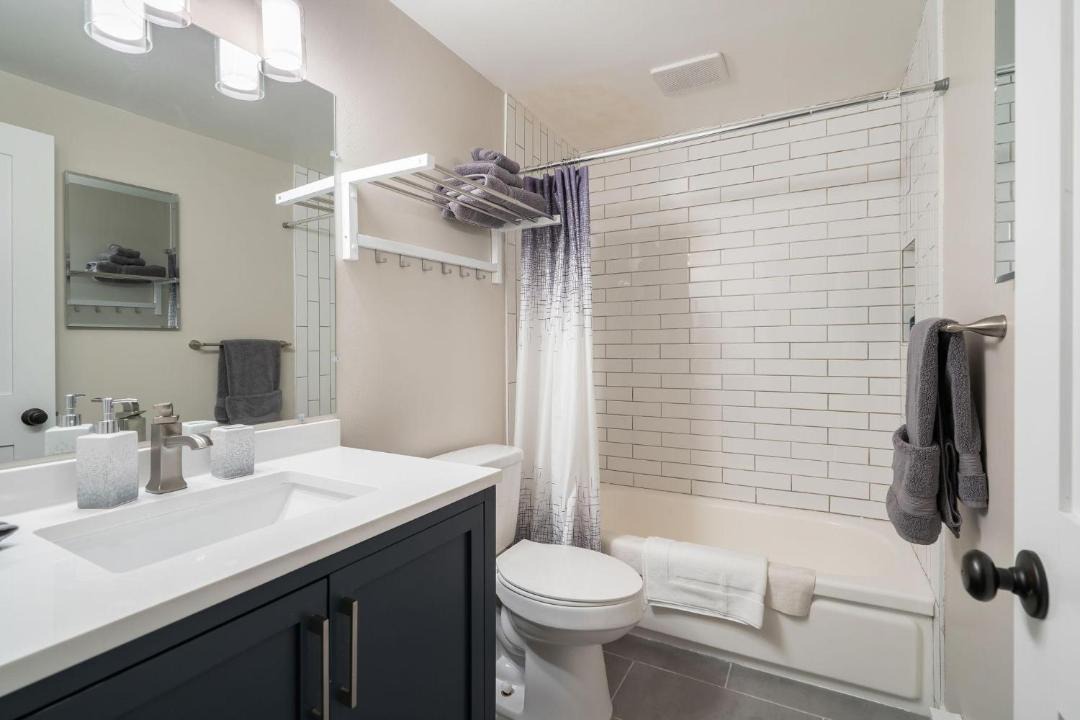 Photo of Bathroom in North Queen Anne