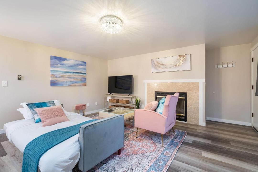 Photo of Bedroom in North Queen Anne