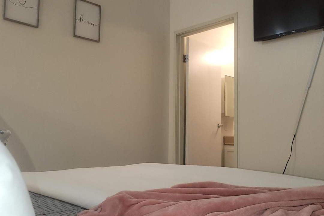 Photo of Bedroom in Mile Square