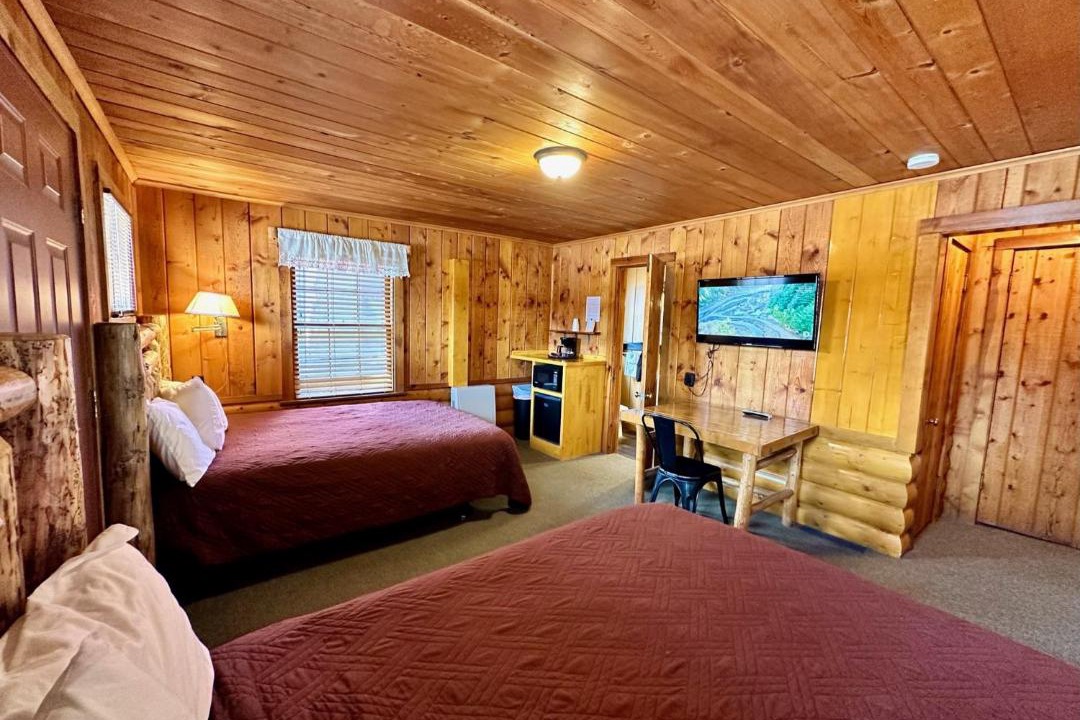 Photo of Bedroom in West Yellowstone
