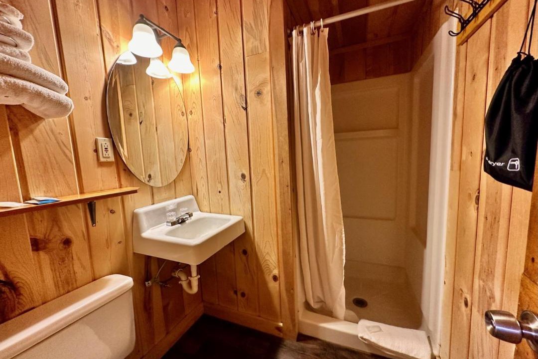 Photo of Bathroom in West Yellowstone