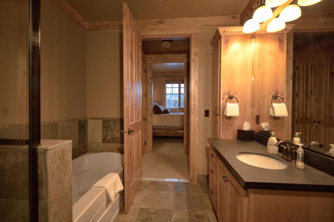 Photo of Bathroom in Victor