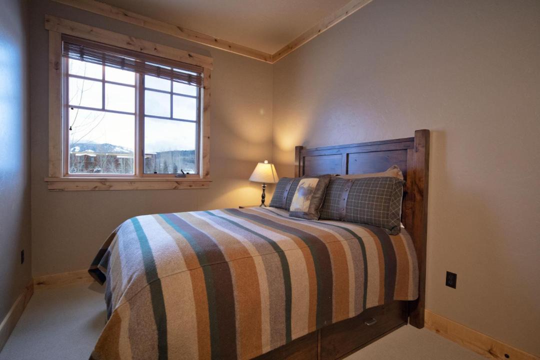 Photo of Bedroom in Victor