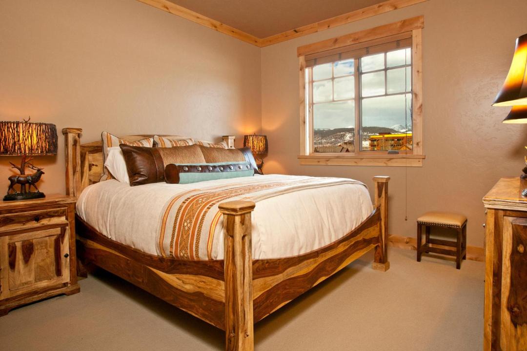 Photo of Bedroom in Victor