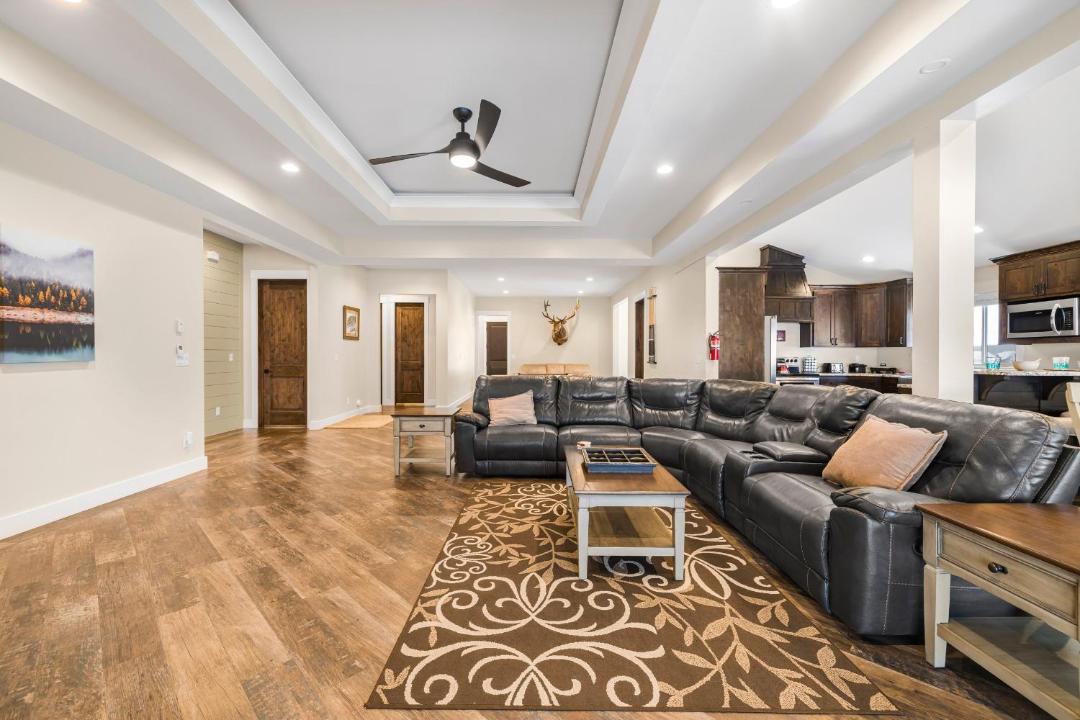 Photo of Livingroom in Island Park