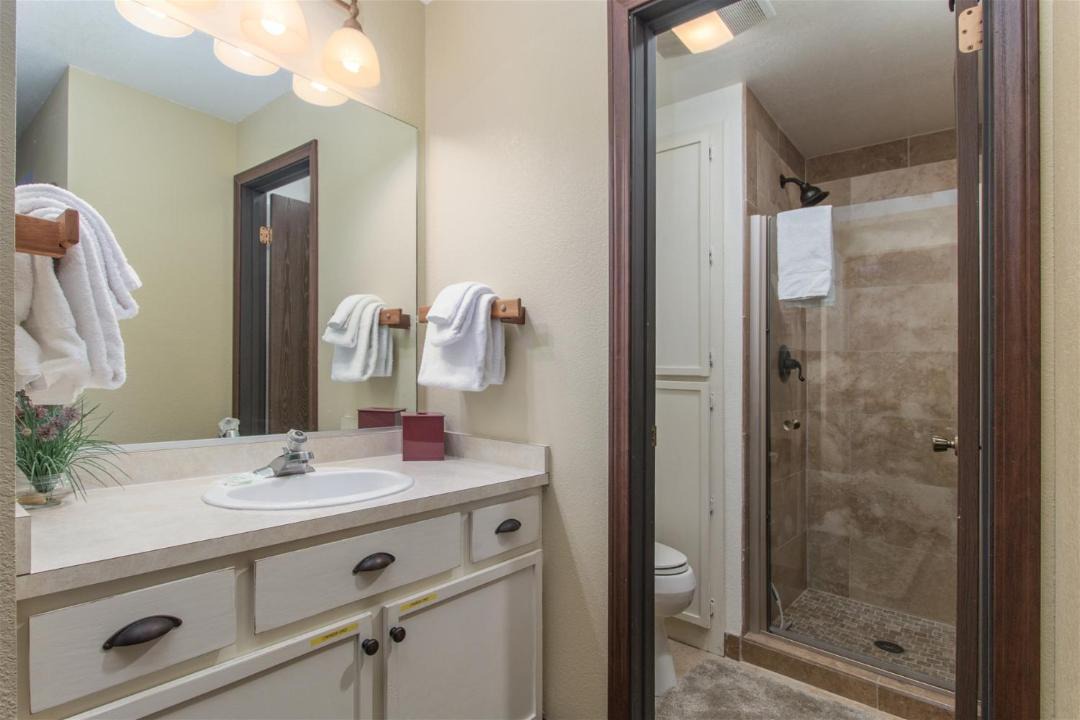 Photo of Bathroom in Brian Head