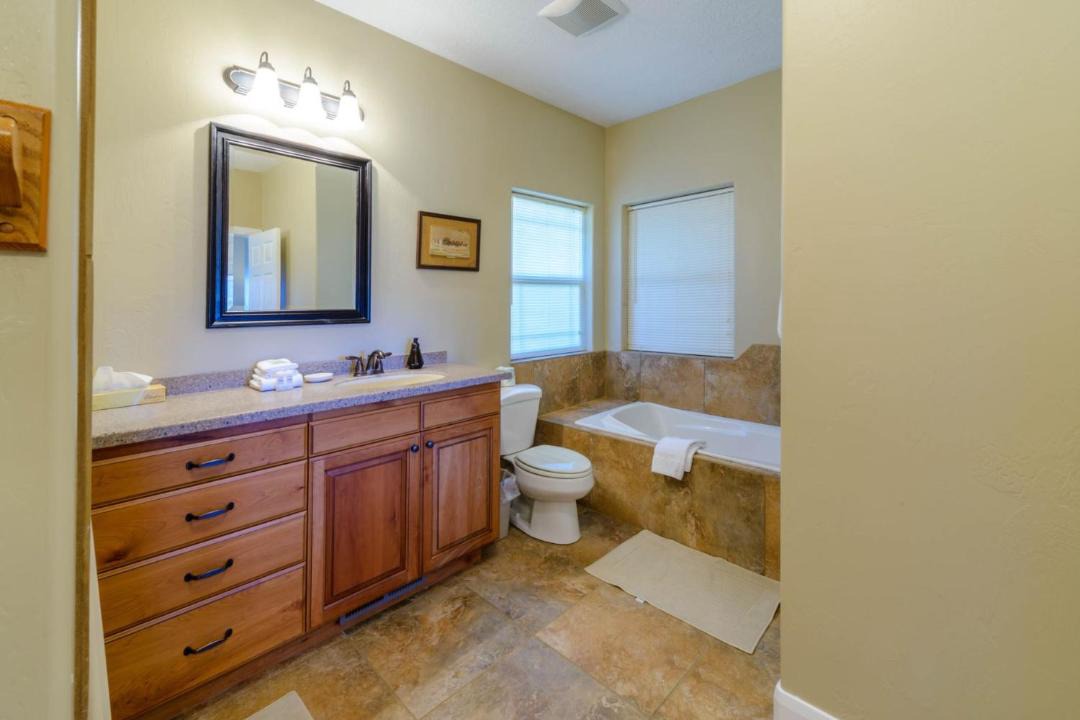 Photo of Bathroom in Hatch