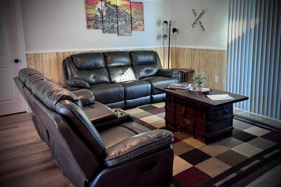 Photo of Livingroom in Elkhart