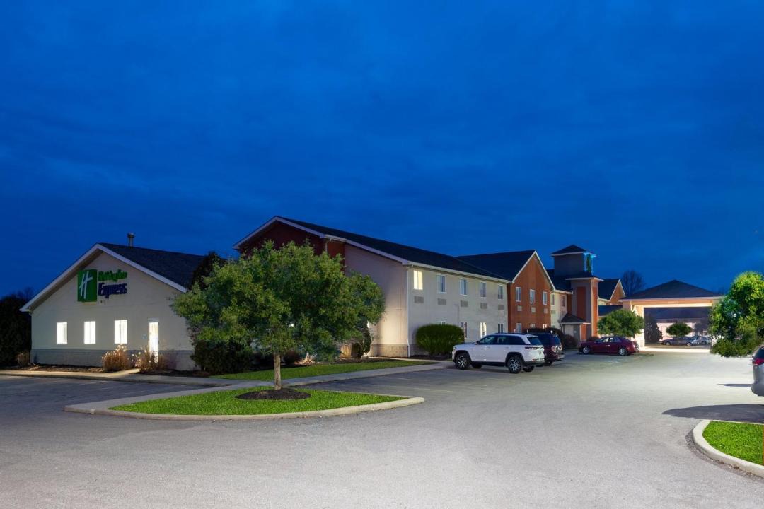 Photo of Buildings in Vermilion