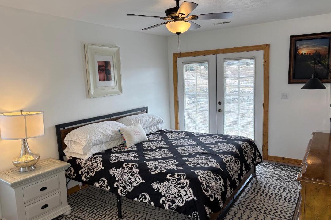 Photo of Bedroom in Spring City