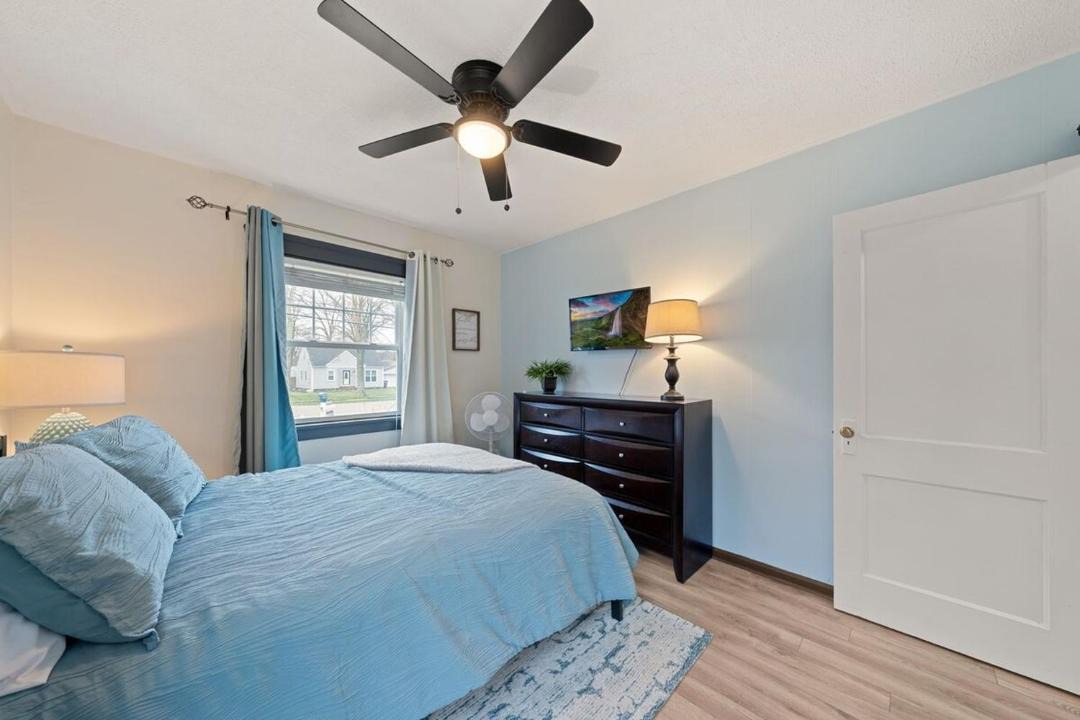 Photo of Bedroom in Westlake