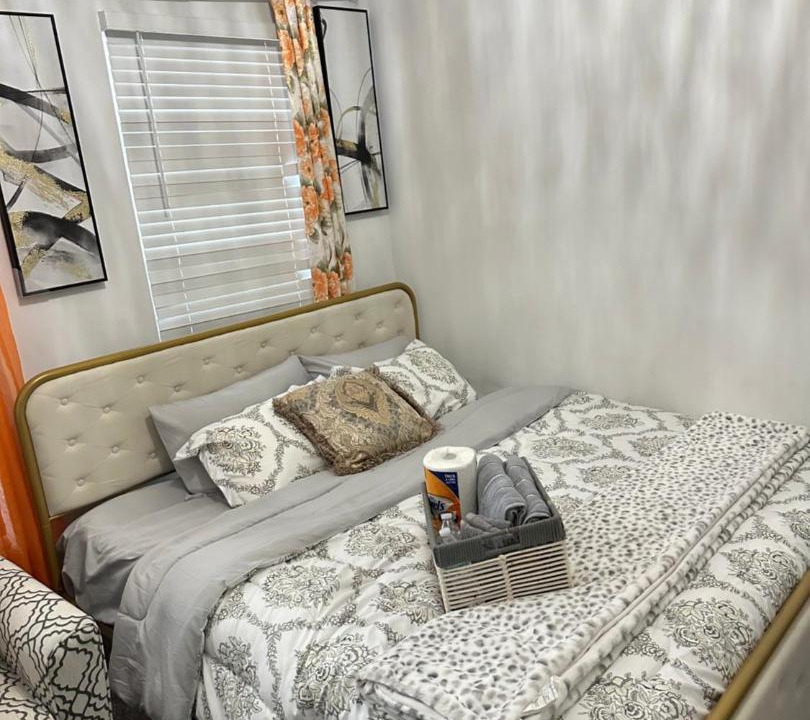 Photo of Bedroom in Summit Station