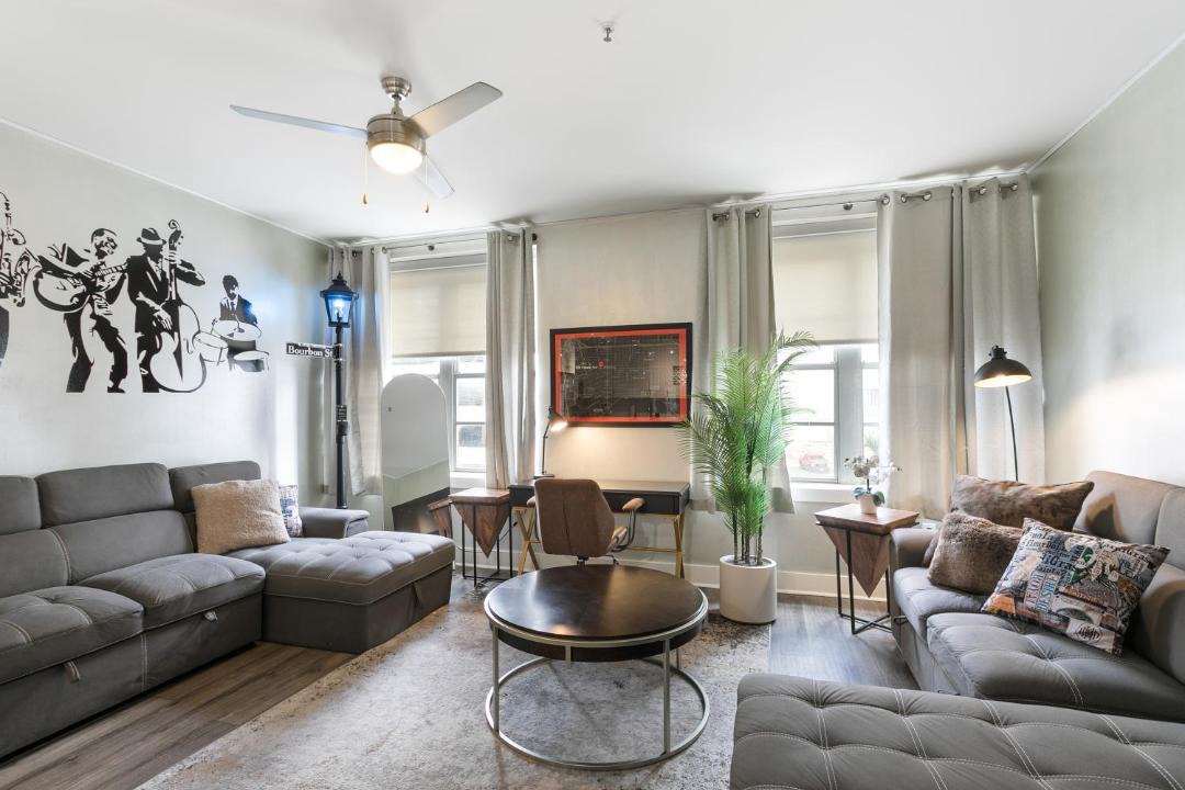 Photo of Livingroom in Central Business District