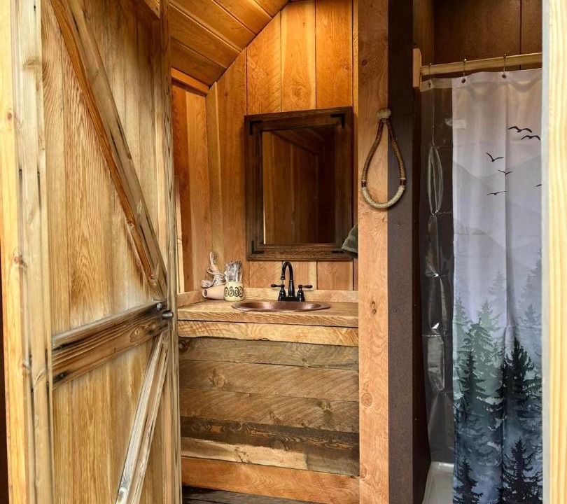 Photo of Bathroom in Cameron