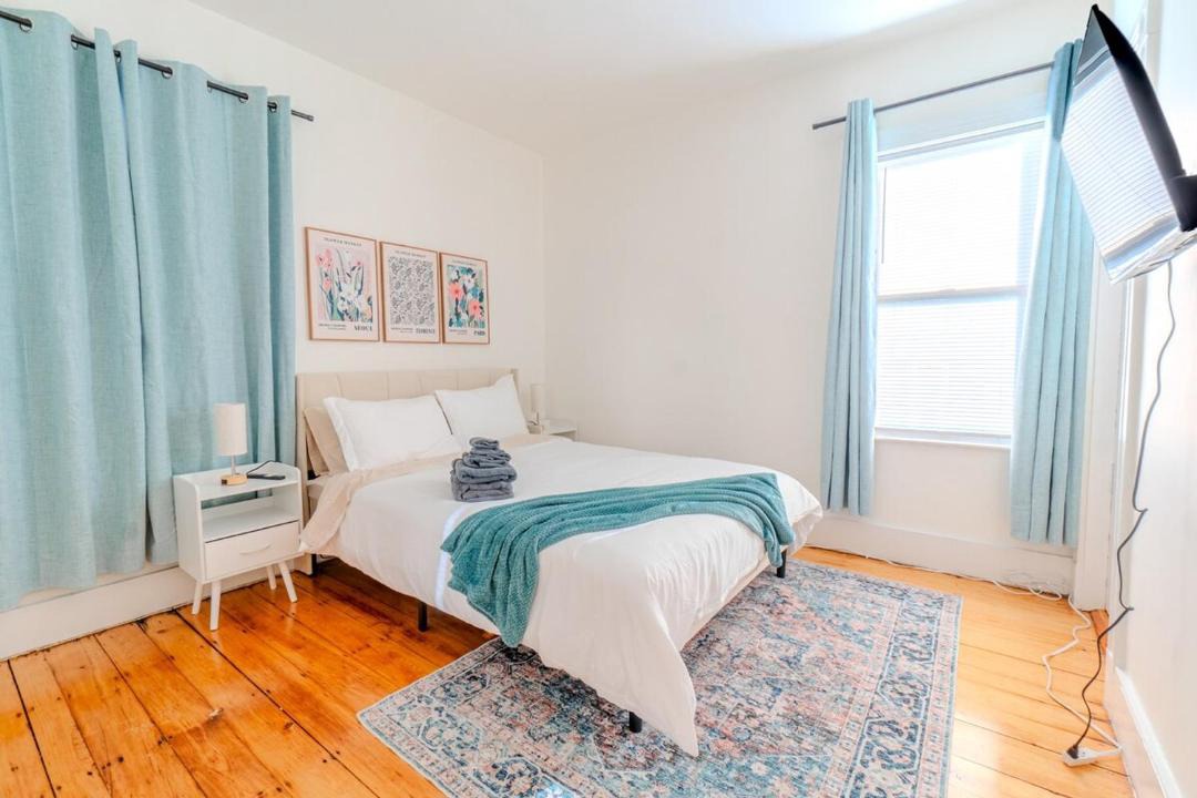 Photo of Bedroom in Somerville