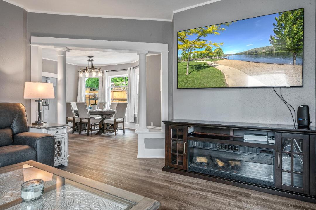 Photo of Livingroom in Garden District