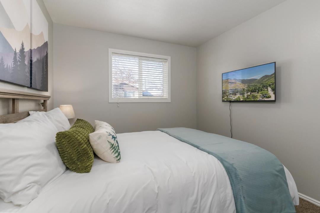 Photo of Bedroom in Lava Hot Springs