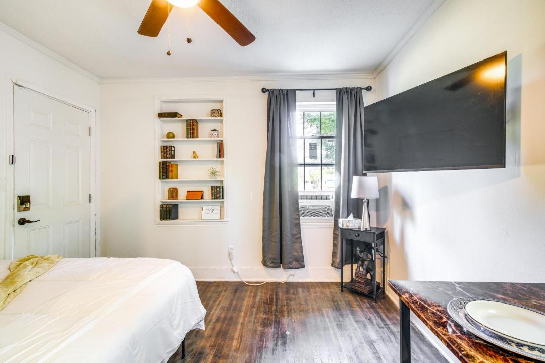 Photo of Bedroom in Clarksdale