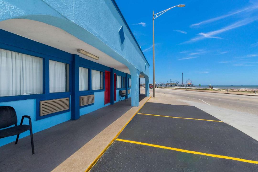 Photo of Others in Galveston