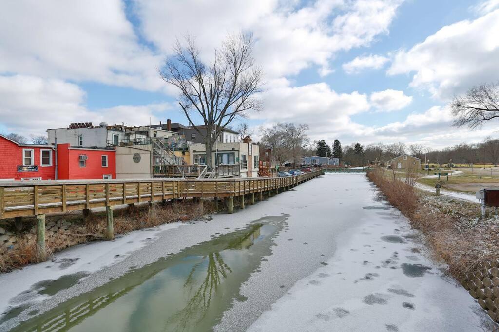 Photo of Others in Canal Fulton