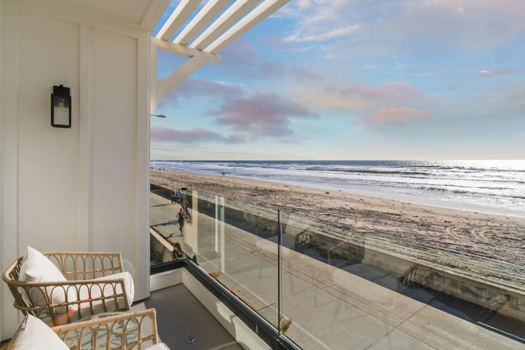 Photo of Others in Mission Beach