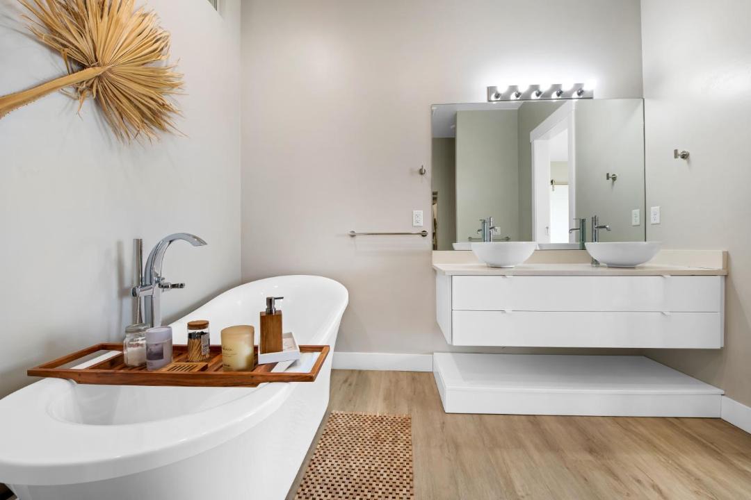 Photo of Bathroom in Big Water