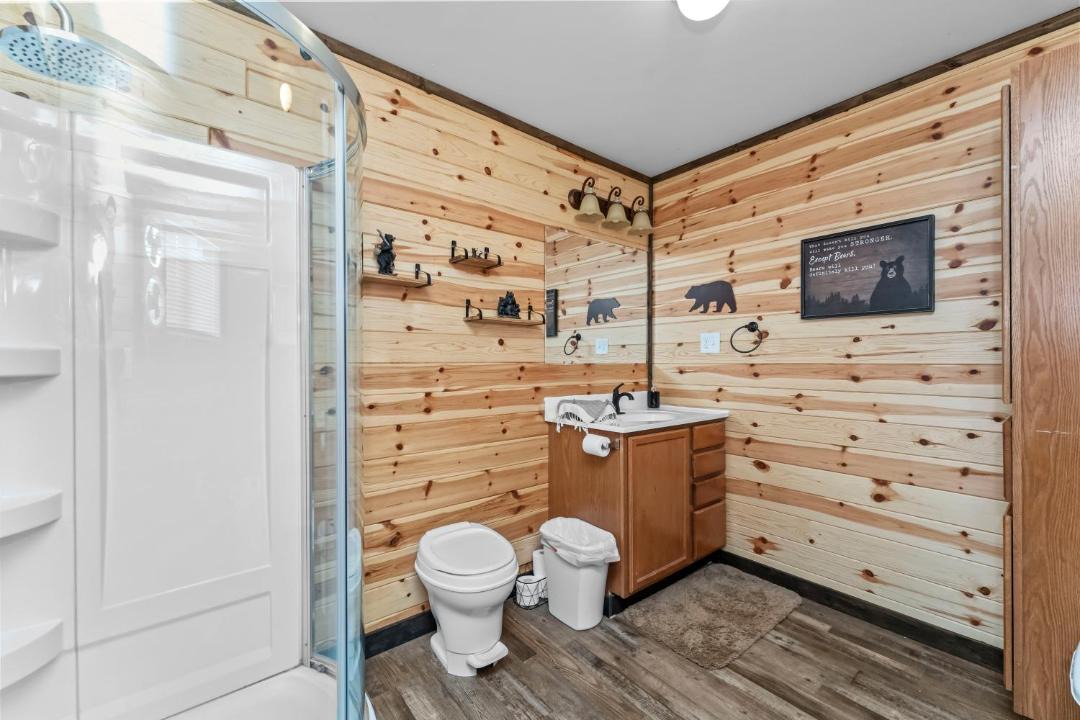 Photo of Bathroom in Cascade