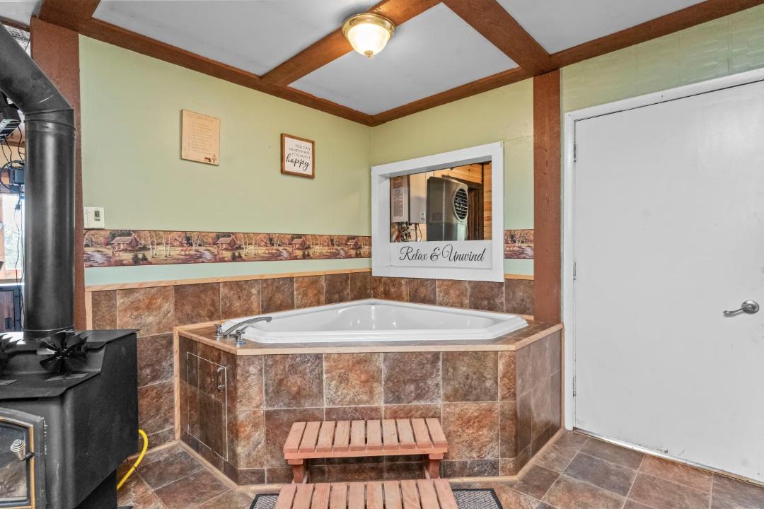 Photo of Bathroom in Cascade