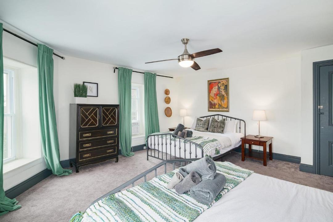 Photo of Bedroom in Roxborough-Manayunk