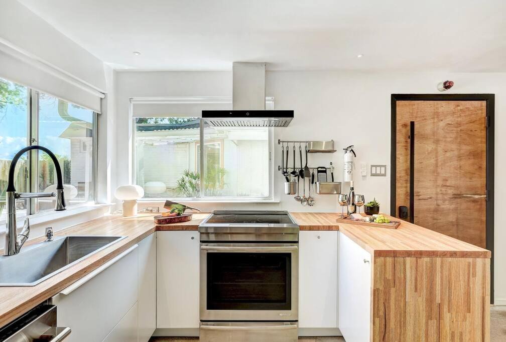 Photo of Kitchen in Lakeway