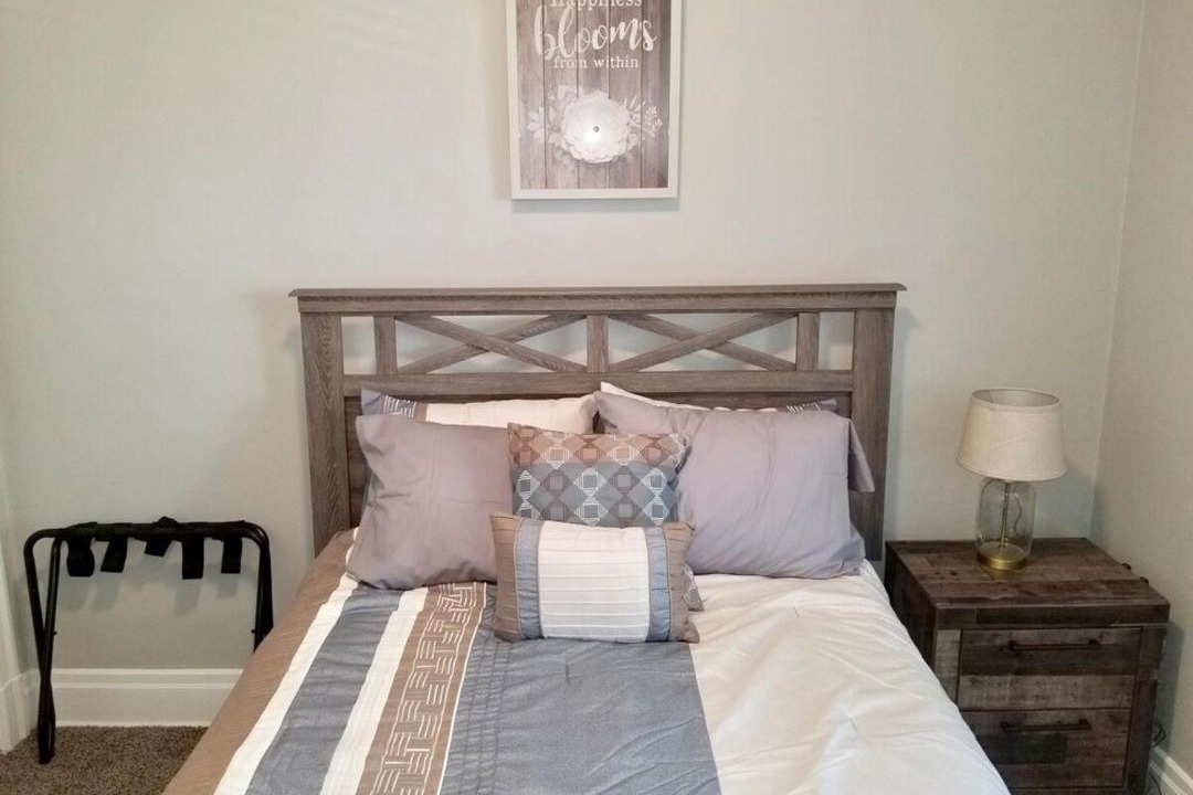 Photo of Bedroom in Brighton Heights