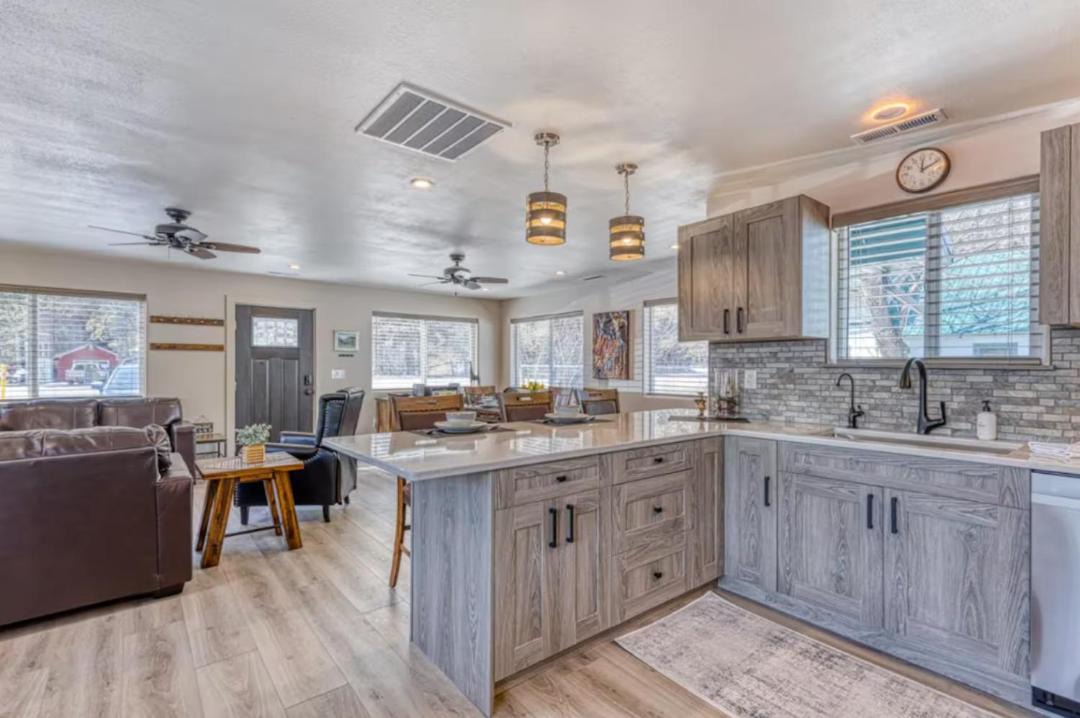 Photo of Kitchen in Wolf Creek
