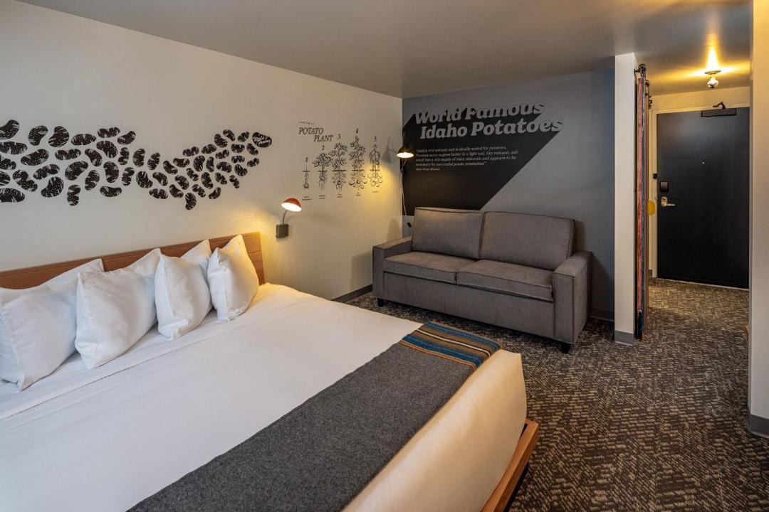 Photo of Bedroom in Downtown Boise