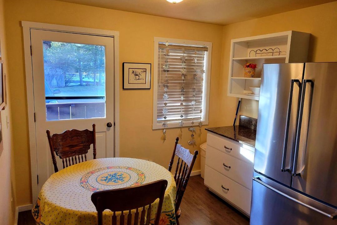 Photo of Kitchen in Warm Springs