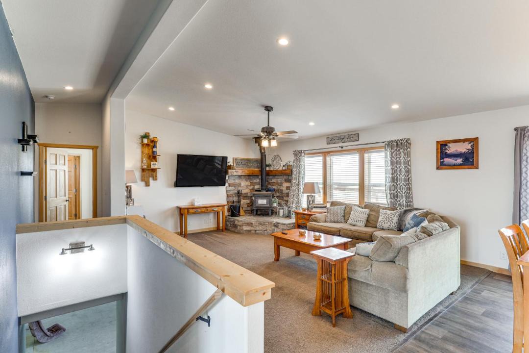 Photo of Livingroom in Lander