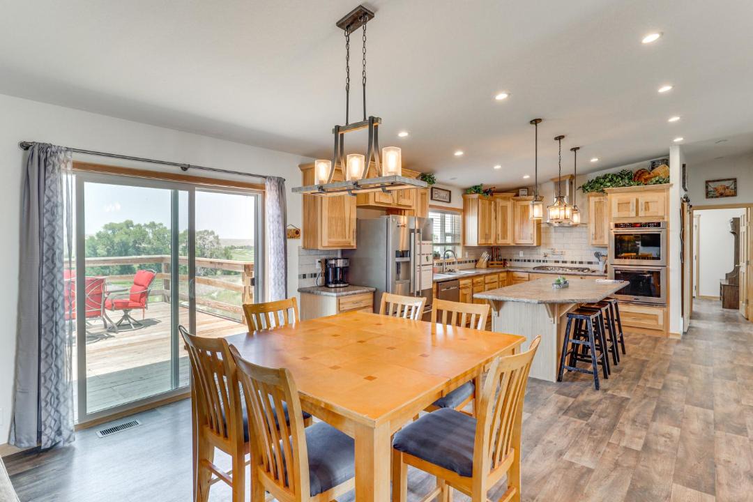 Photo of Livingroom in Lander