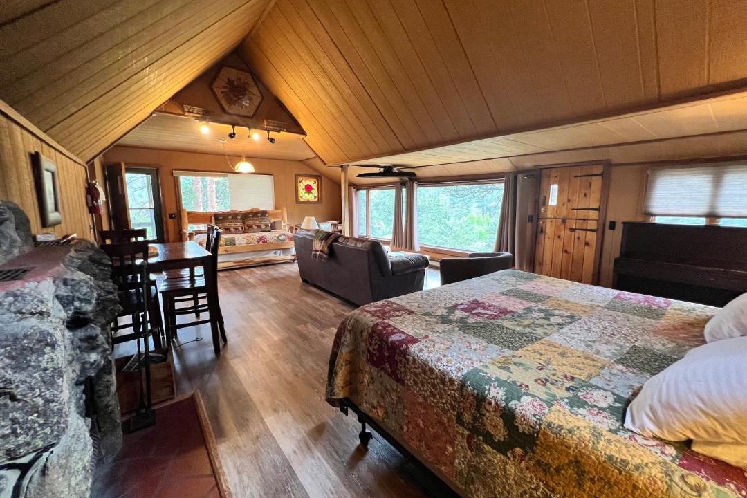 Photo of Bedroom in Estes Park