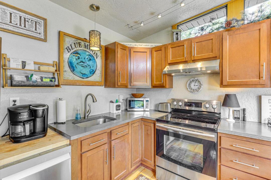 Photo of Kitchen in Lead