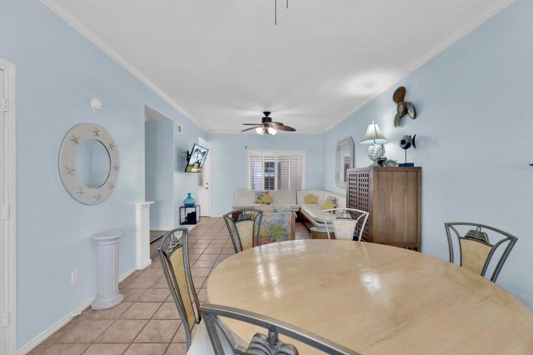 Photo of Livingroom in South Padre Island