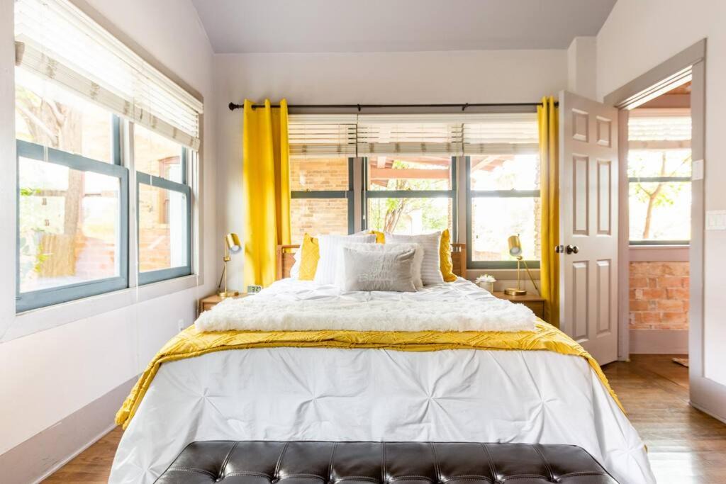 Photo of Bedroom in West University