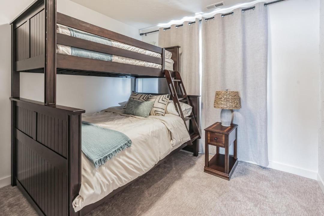 Photo of Bedroom in Layton