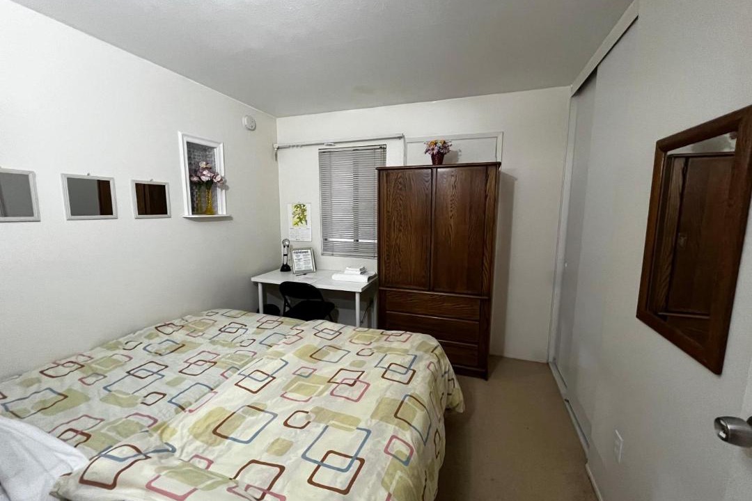 Photo of Bedroom in Clairemont Mesa East