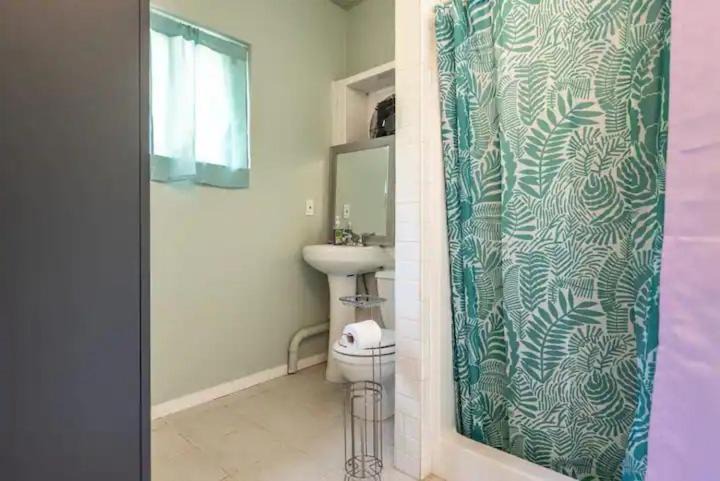 Photo of Bathroom in Park West