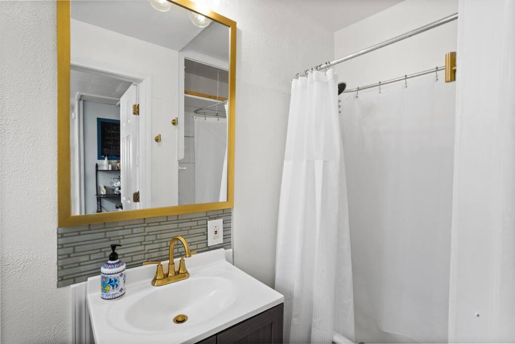 Photo of Bathroom in Euclid