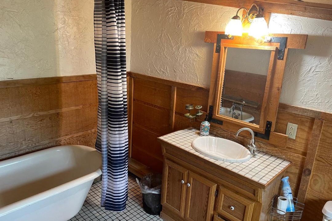 Photo of Bathroom in Salmon