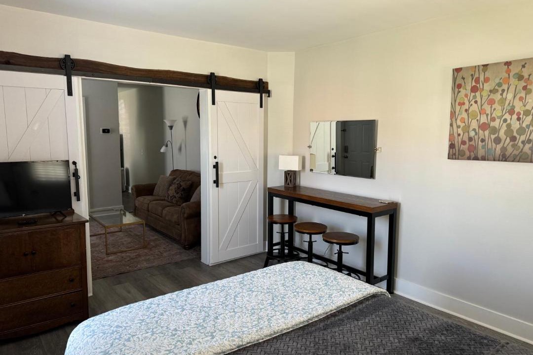 Photo of Bedroom in Willoughby