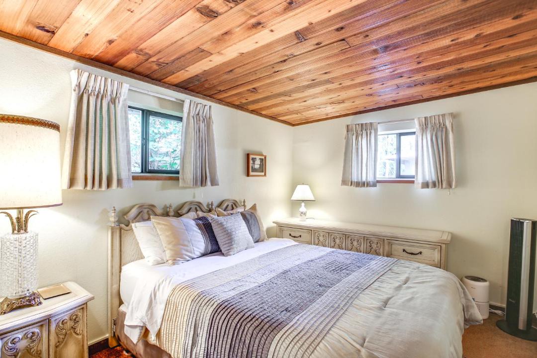 Photo of Bedroom in Worley