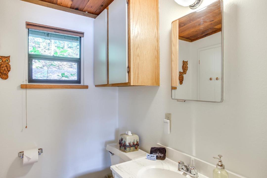 Photo of Bathroom in Worley