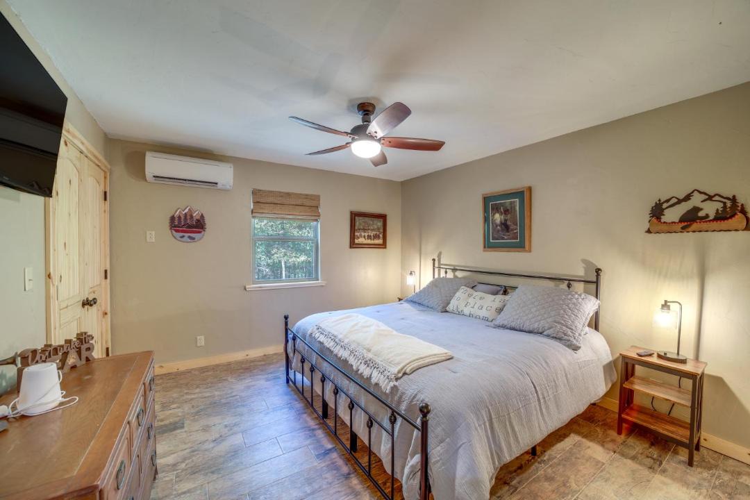 Photo of Bedroom in Clayton